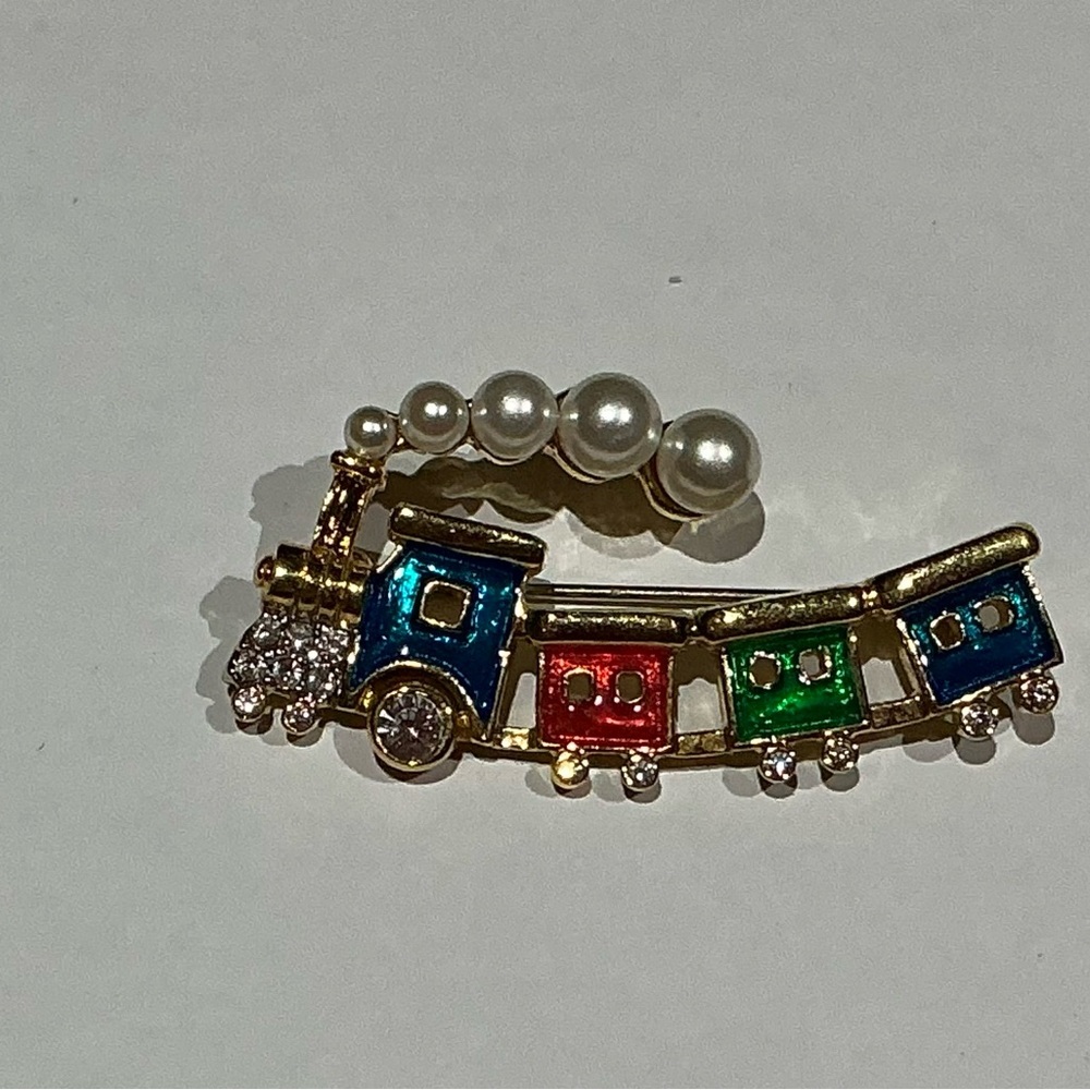 Vintage Signed Butler Train Brooch with Faux Pearls, Enamel and Austrian Crystal